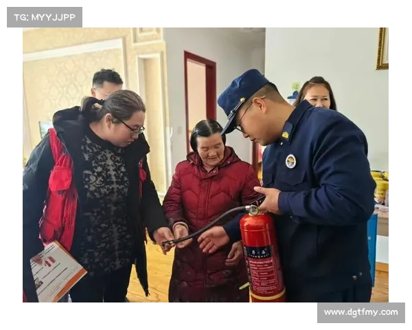 银石站突发暴雨致能见度骤降 车手联合呼吁暂停比赛保障安全 银石站突发暴雨致能见度骤降 车手联合呼吁暂停比赛保障安全
